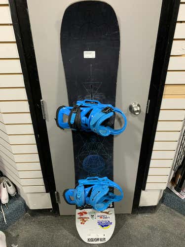 Used Burton Custom 158 Cm Men's Snowboard Combo
