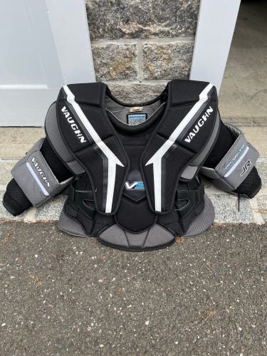 Used  Vaughn Velocity V9 Goalie Chest Protector
