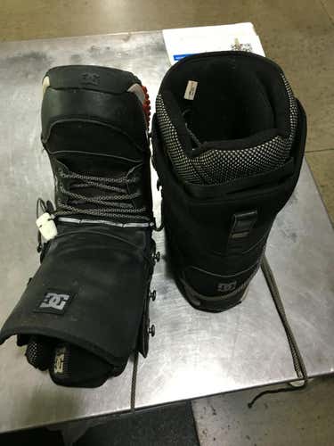 Used Dc Shoes Munity 2018 Senior 11.5 Men's Snowboard Boots