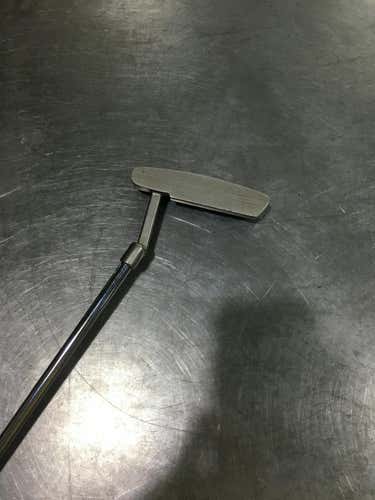 Used Cleveland Classic 1 Blade Putters