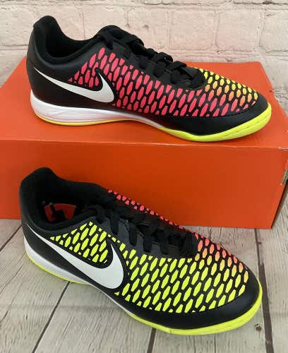 Nike JR Magista Onda IC Youth Soccer Shoes Black White Hyper Punch US 1.5Y