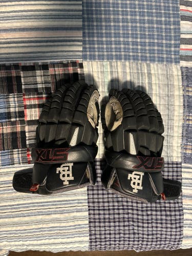 Black Boys' Latin STX Surgeon RZR Gloves & STX Cell VI Arm Guards