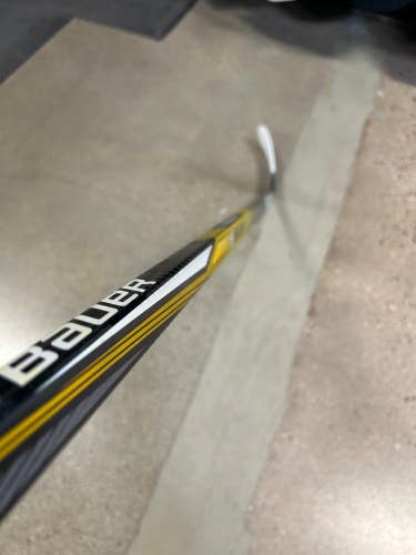 Used Senior Bauer Supreme UltraSonic Hockey Stick Right Handed Pro Stock