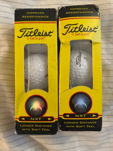 Titleist NXT longer distance with soft feel