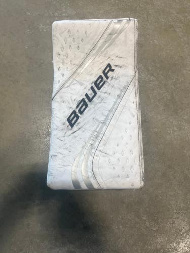 White Used Senior Bauer Vapor 2X Goalie Blocker Regular