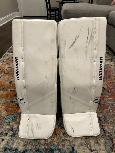 Warrior 24+0.5 Inch youth goalie pads