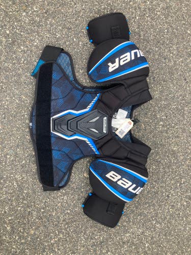 Used Large Intermediate Bauer bauer x Shoulder Pads