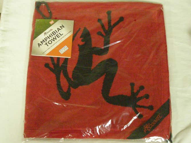 Frogger Amphibian Towel (Red) 28"x14" Golf NEW