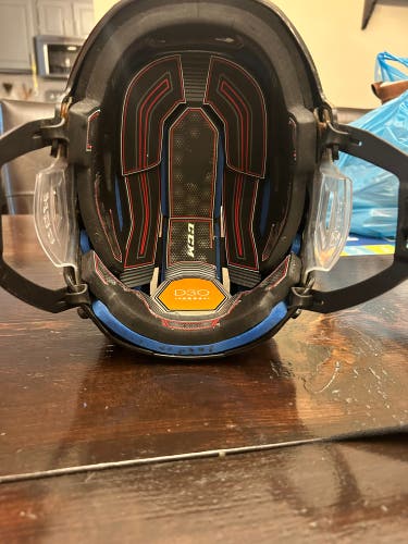 Used Large CCM FL3DS Helmet