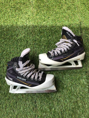 Used Junior Bauer Supreme One.9 Hockey Goalie Skates Regular Width Size 3.5