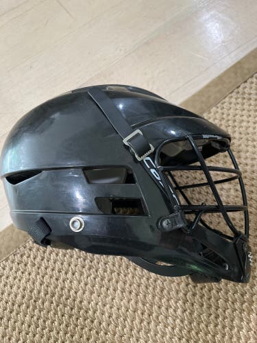 Used Lacrosse Cascade R Helmet