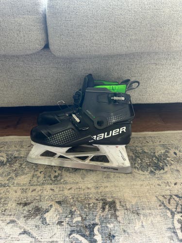 Bauer konekt goalie skates Size 10