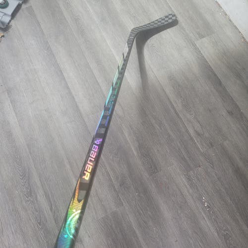 New Intermediate Bauer Protor Right Handed Hockey Stick P92