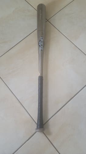 Used 2023 Old Hickory JD28 BBCOR Certified Bat (-3) Maple 29 oz 32"