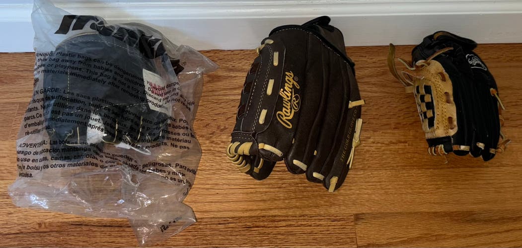 3 Baseball gloves