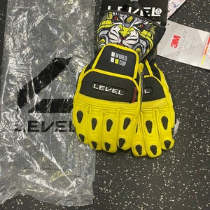 NEW level WORLD CUP gloves