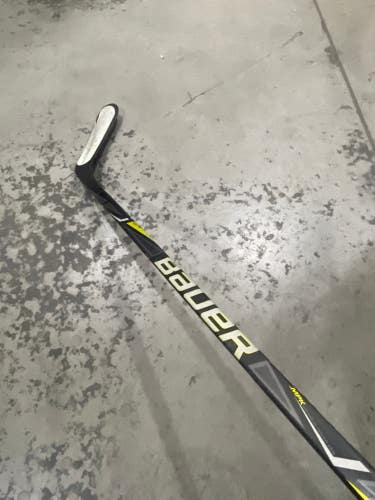 Used Senior Bauer Supreme S180 Hockey Stick Right Handed P92 Pro Stock