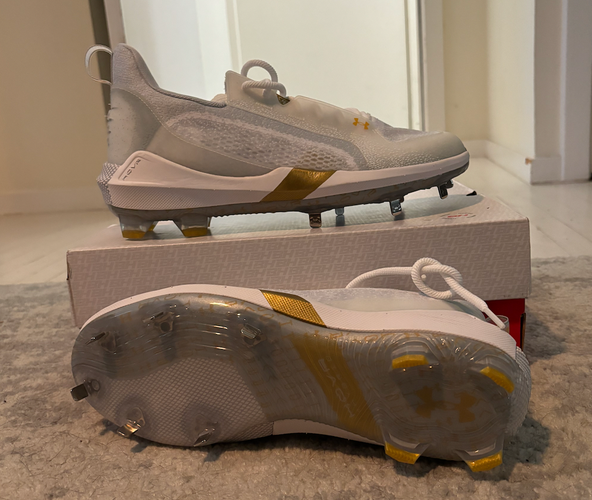 Size 12 (Women's 13) Under Armour Harper 6 Low ST