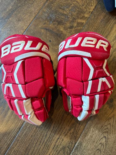 Bauer 10"  Supreme S170 Gloves