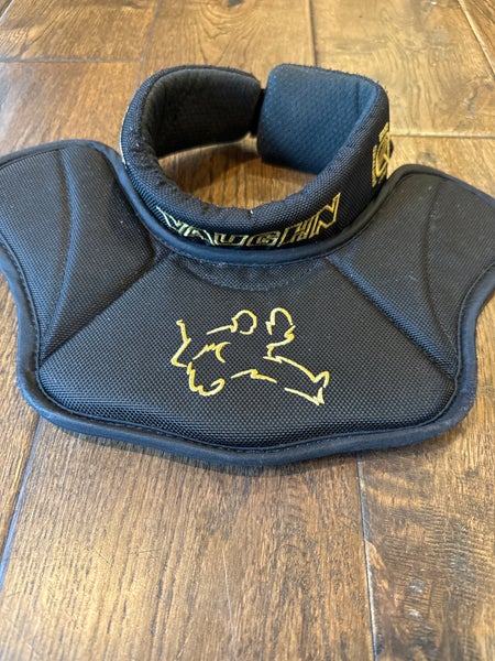 Vaughn Goalie Neck Guard - Medium 12”-14”