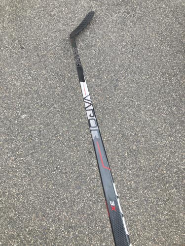 Used Senior Bauer Vapor 3X Hockey Stick Right Handed P88