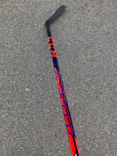 Used Senior CCM Jetspeed FT475 Hockey Stick Right Handed P29