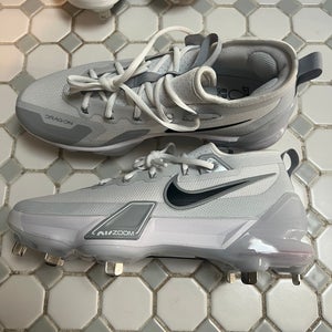 White New Men's Low Top Metal Force Zoom Trout 9 Elite