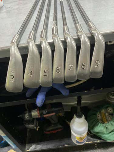 Used Ping G2 3i-9i Regular Flex Steel Shaft Iron Sets