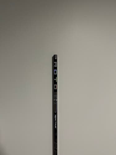 New Senior Bauer Right Handed P90TM Proto-R Hockey Stick