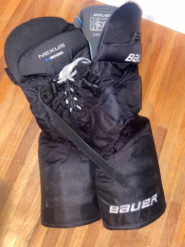Used Senior Bauer Nexus N8000 Hockey Pants