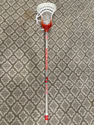 Limited edition custom Fairfield Maverik h2 lacrosse shaft With Fully Strung Warrior Nos Head RARE