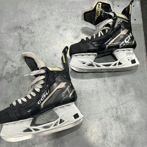 Used Ccm Tacks As 580 Senior 7.5 Ice Hockey Skates