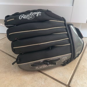 Right Hand Throw 11" Players Series Rawlings Baseball Glove