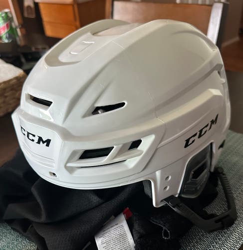Used Large CCM Tacks 310 Helmet