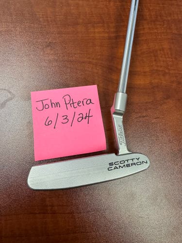 Scotty Cameron Special Select Newport Putter