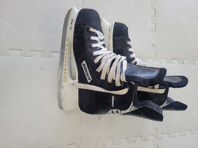 Used Bauer Impact 75 Senior 8 Ice Hockey Skates
