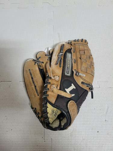 Used Louisville Slugger Genesis 10 1 2" Fielders Gloves