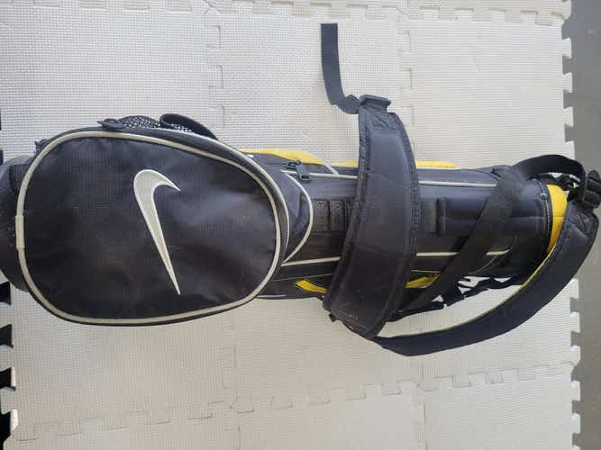 Used Nike Yth Stand Bag Golf Junior Bags