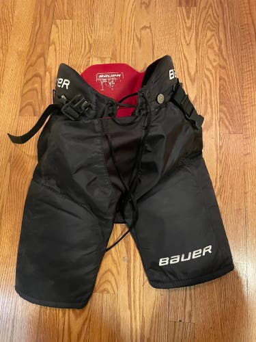 Bauer X60 Hockey Pants Boys size M