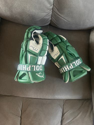 New Maverik Max Lacrosse Gloves