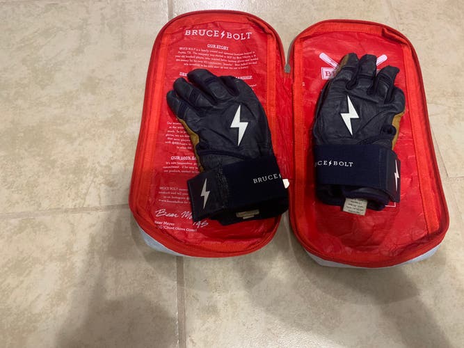 Bruce Bolt batting gloves Youth Large Long Cuff
