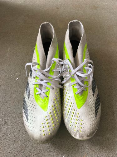 White Used Men's Adidas Molded Cleats Predator Accuracy Cleats