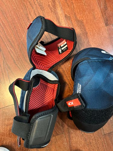 Ccm next Large Hockey elbow pads