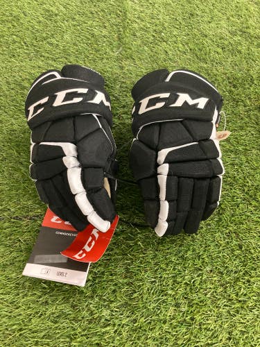 Black New Junior CCM Classic Pro Gloves 11"