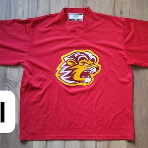 Red Used XL Boys Jersey