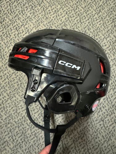 CCM Black Tacks 70 medium helmet