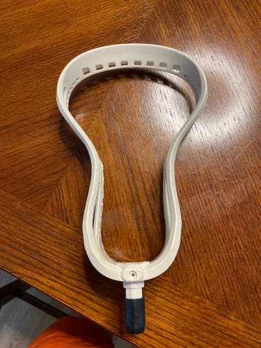 Gait faceoff head
