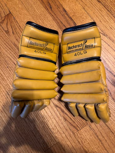 Bacharach Rasin 40LG Towson Maryland Lacrosse Gloves