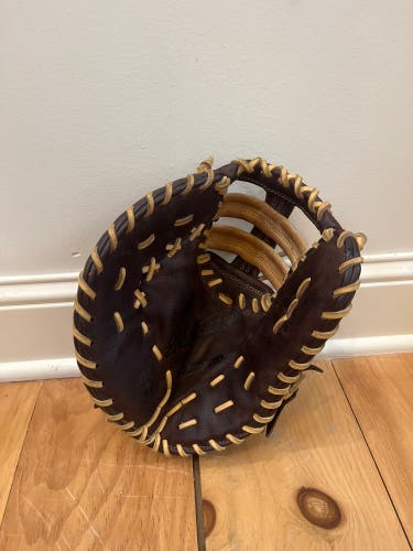 Mizuno Franchise First Base Glove