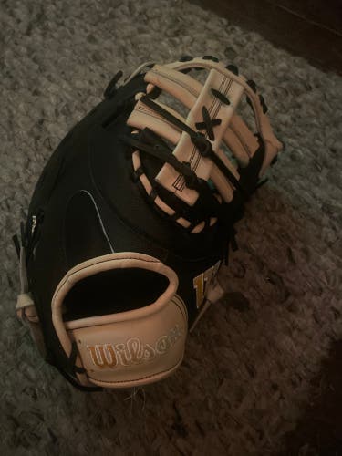 New First Base 12.5" A2000 Baseball Glove